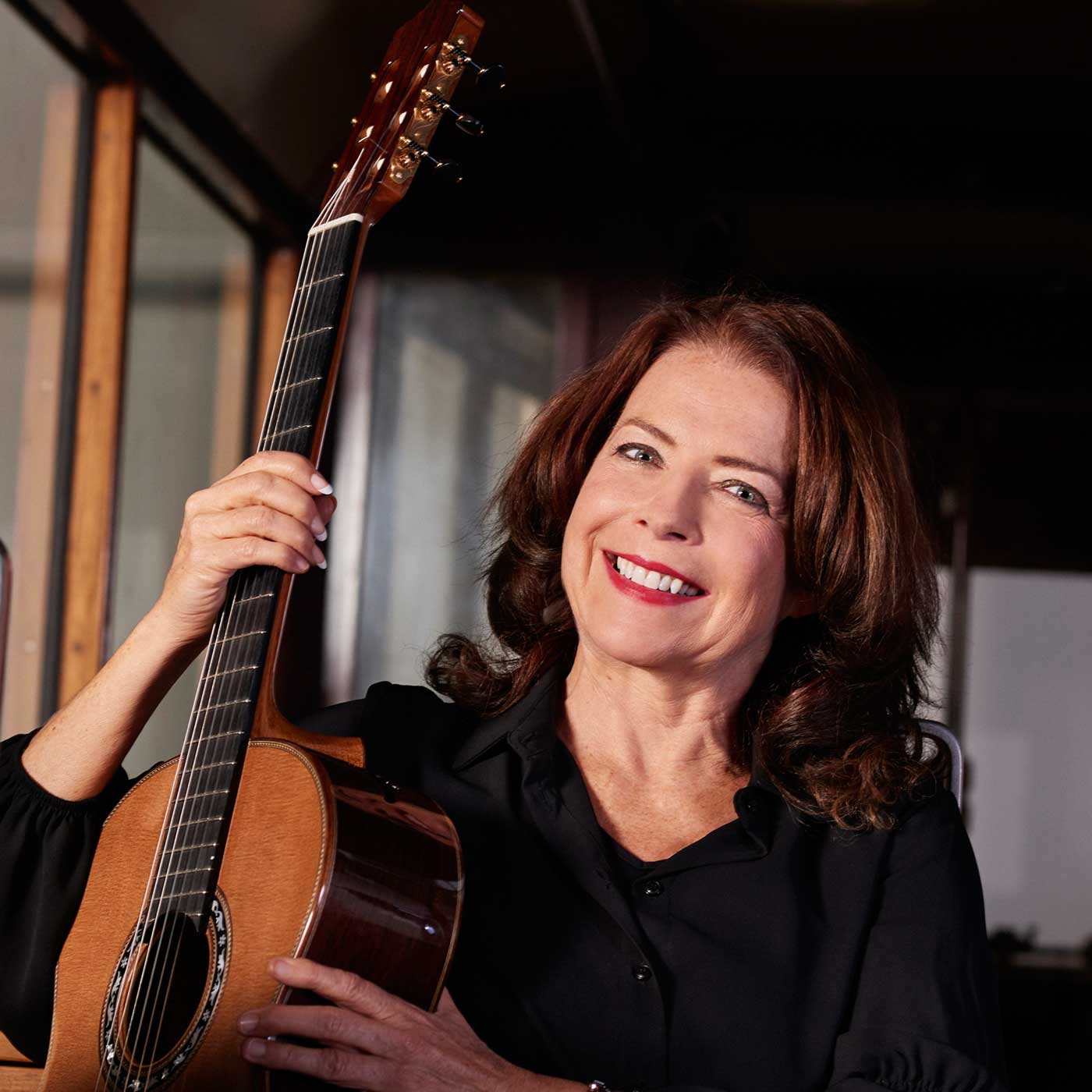 Dale Kavanagh, Kanada