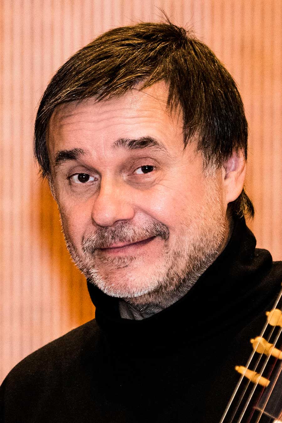 Edin Karamazov - Guitar-Festival Iserlohn 2026